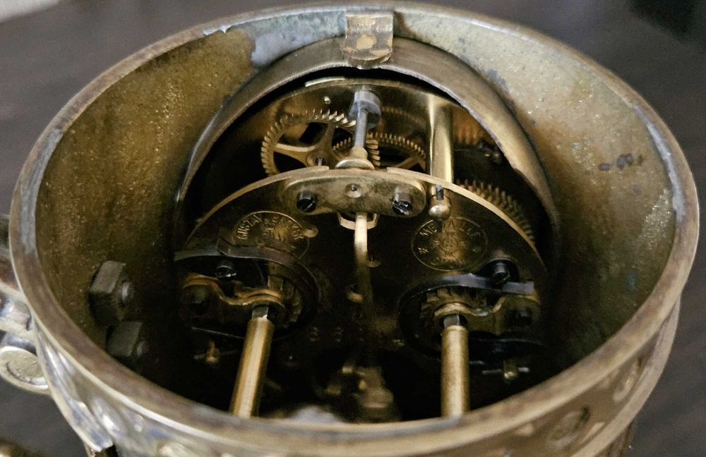 Настольные часы с будильником Gustav Becker 1924 г бронза в единичном
