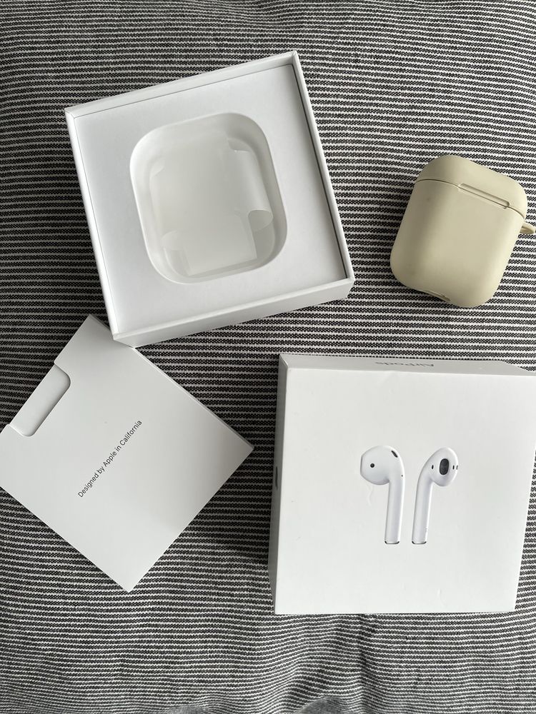 Słuchawki douszne APPLE AirPods II