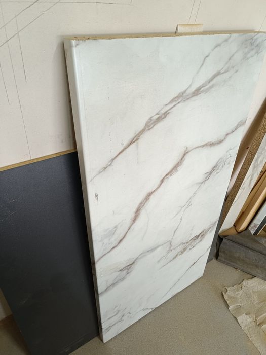 Blat kuchenny Calacatta oro D70601SM