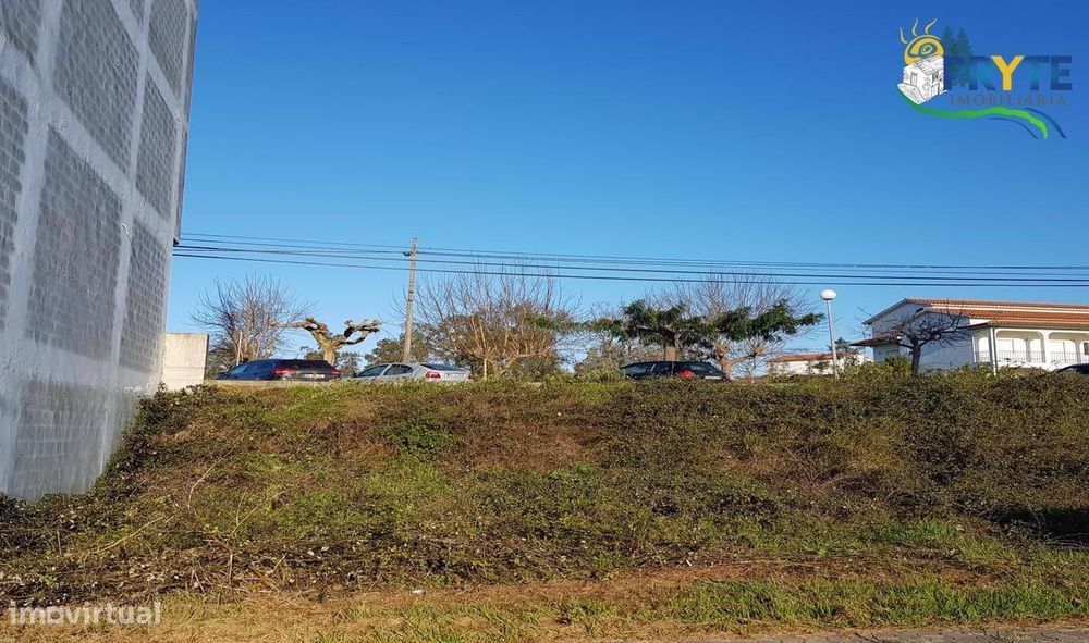Lote para construção de bloco em urbanização em Cernache do Bonjardim