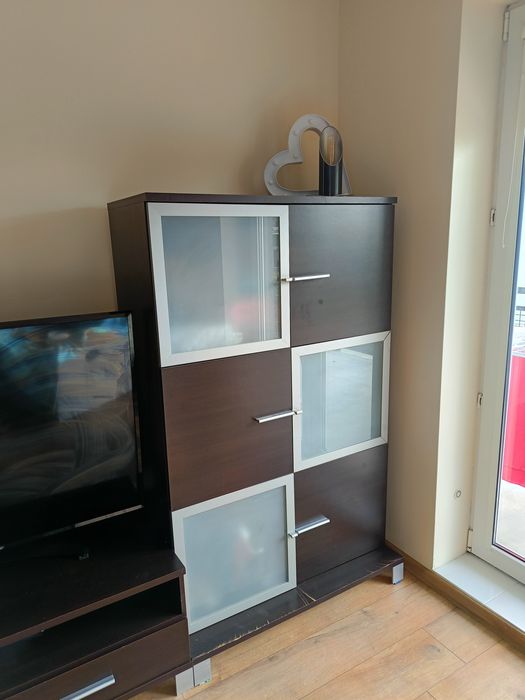 Meblościanka  widoczna na zdjęciu