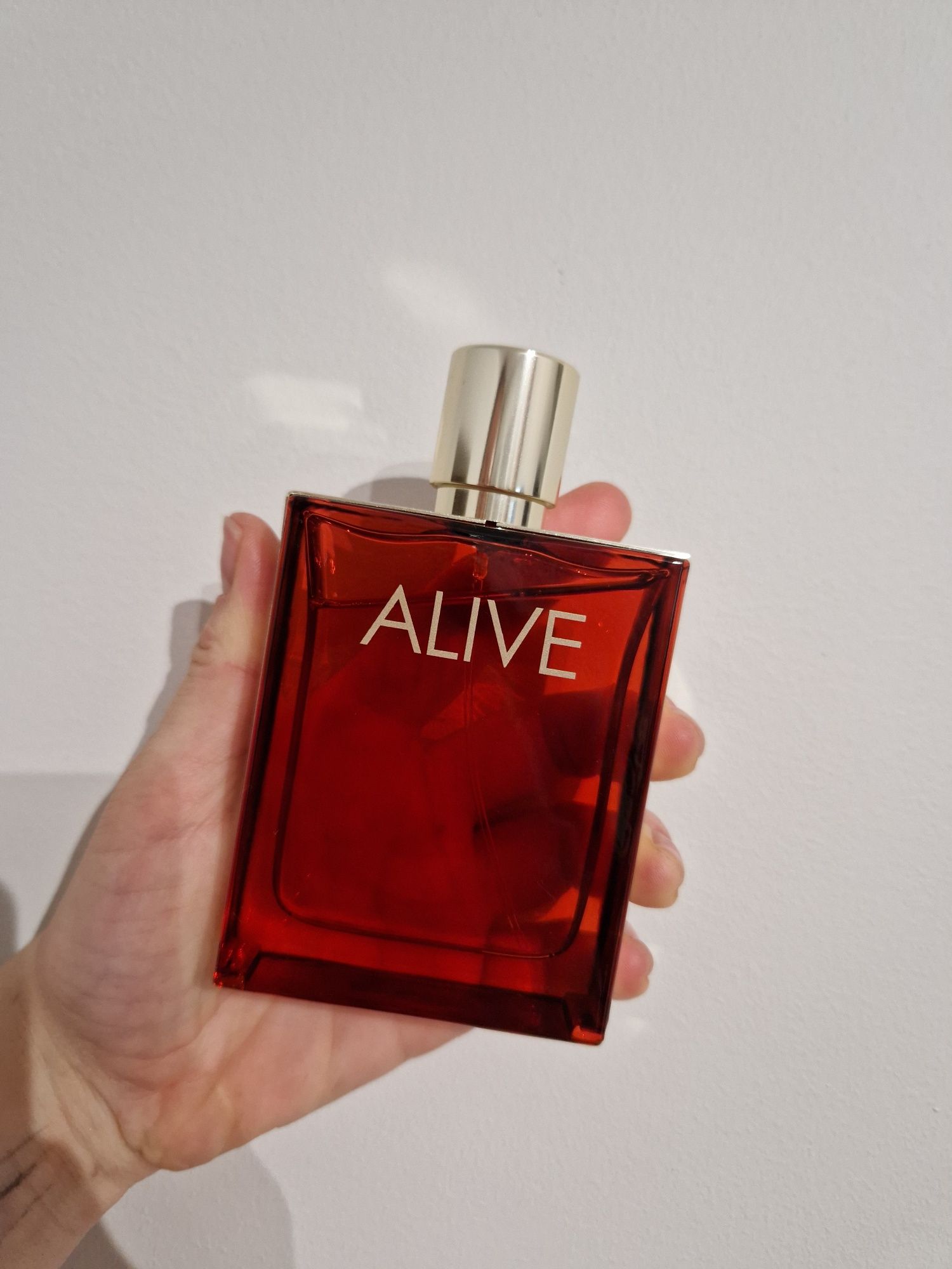 Perfumy hugo boss alive czerwone