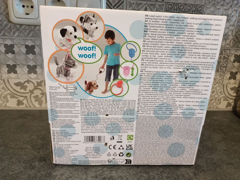 Interaktywny chodzący kotek na smyczy