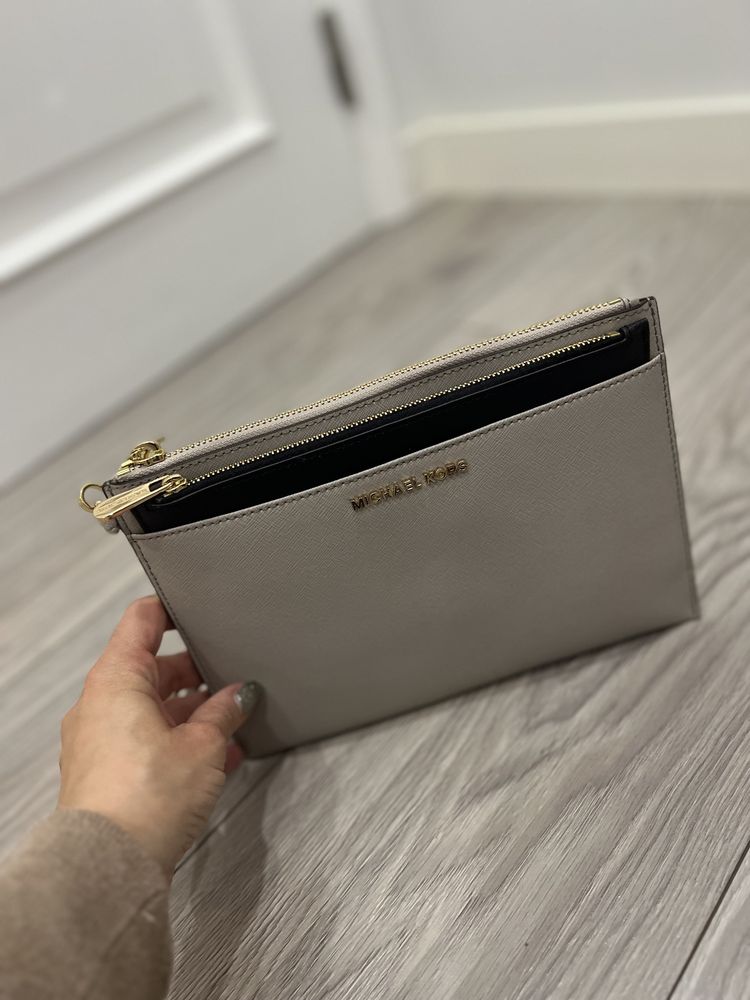 Mala Envelope Michael Kors