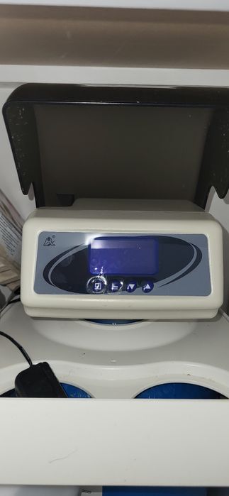 Помякшувач води від лишніх мінералів