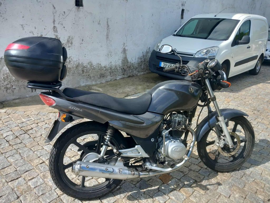 Vendo mota sym 125