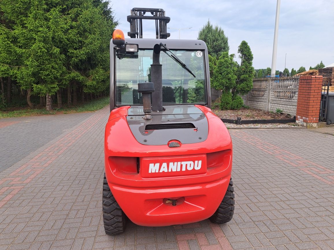 Sprzedam wózek widłowy terenowy Manitou MSI30 x 2011r