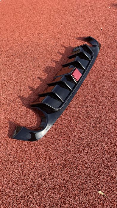 Диффузор накладка спойлер бампера Infiniti Q50 Инфинити Ку50 сплиттер