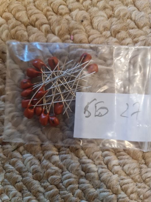 Продам конденсатор Км 5Б