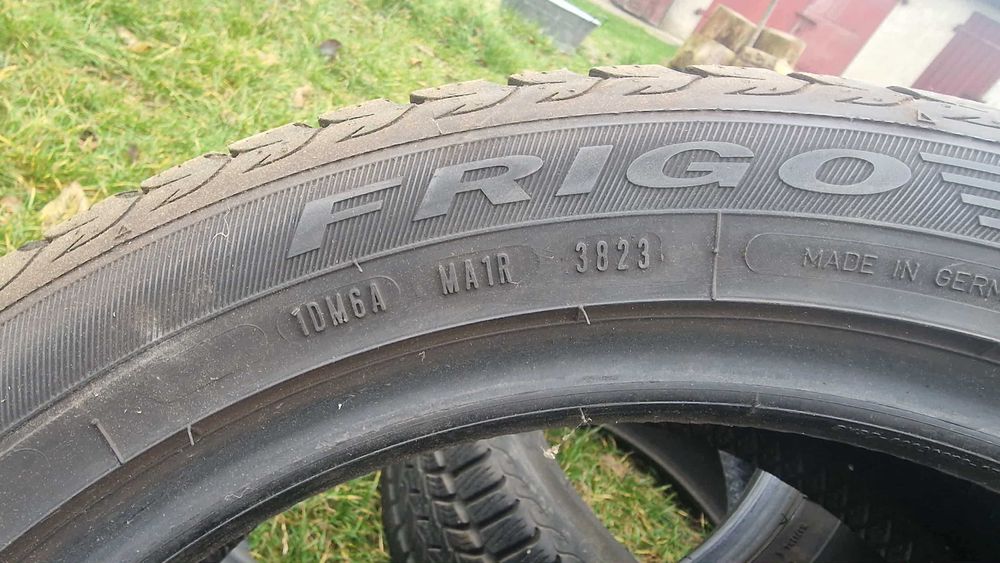Opony zimowe Dębica 215/50R17
