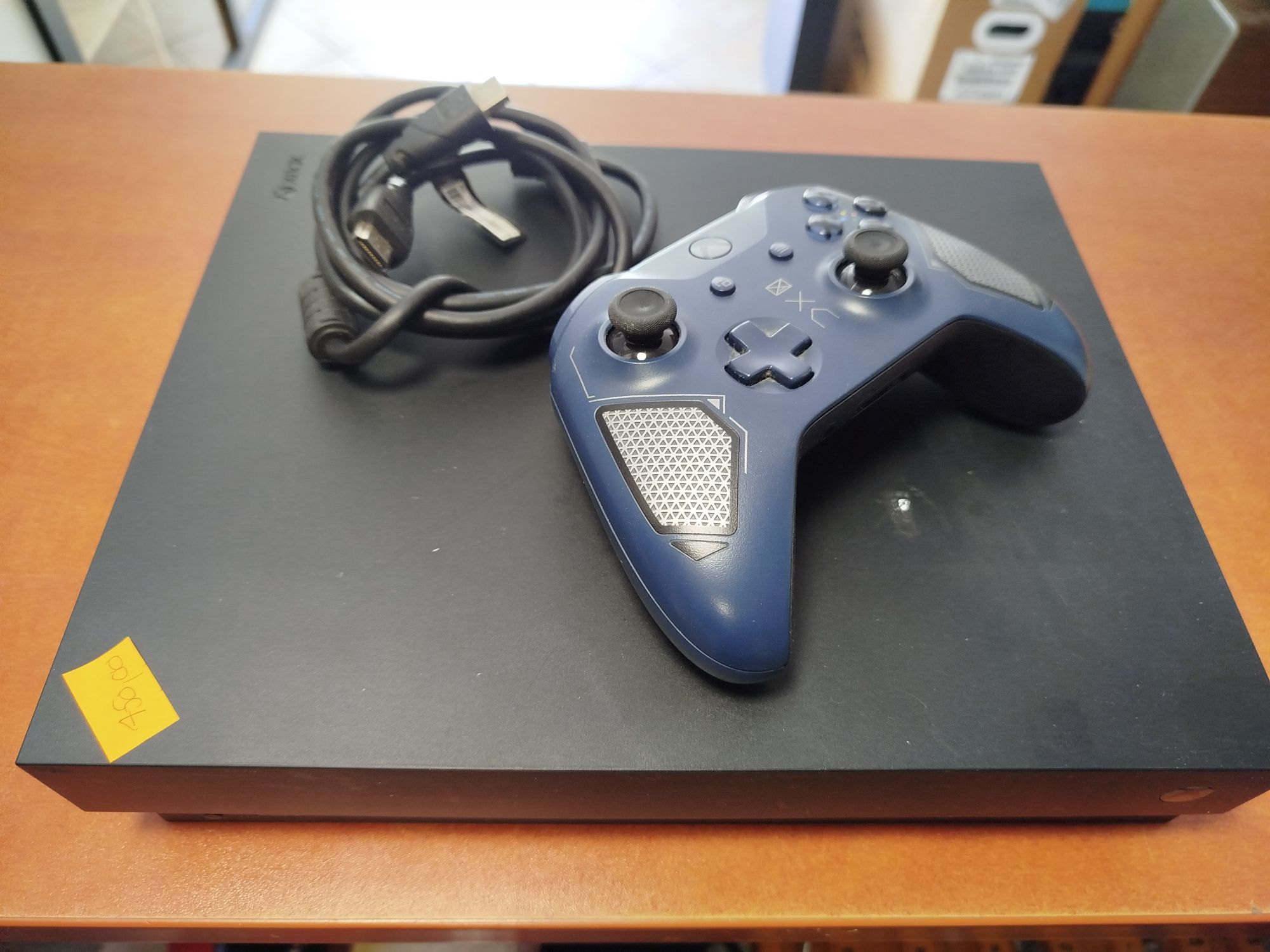 Konsola Xbox one X model 1787 1TB