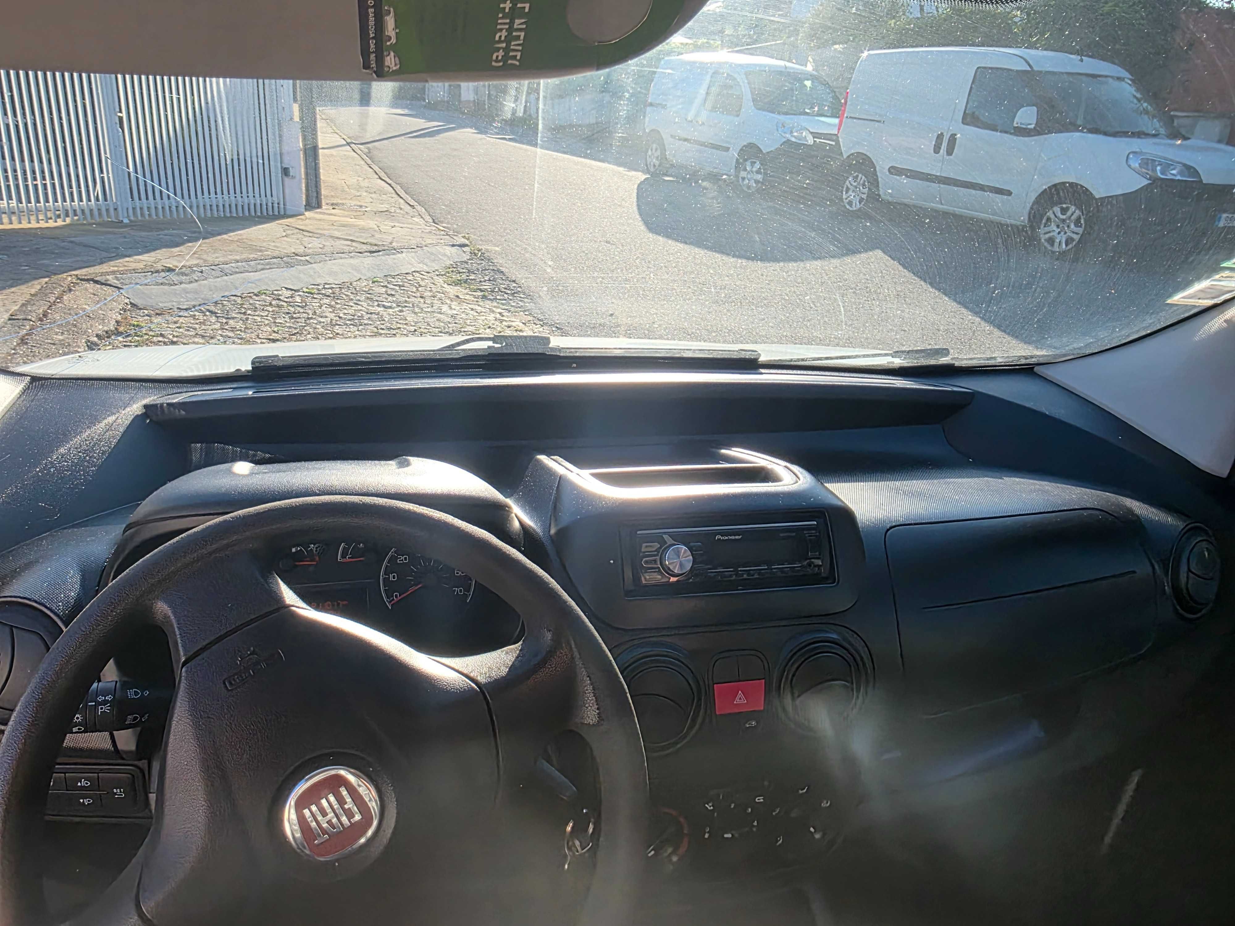 Fiat  fiurino  em bom estado