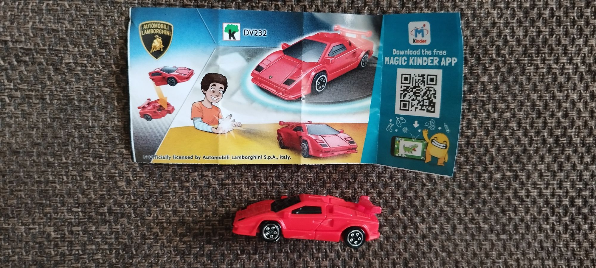 Kinder niespodzianka. Lamborghini. 1 sztuka. Stan idealny