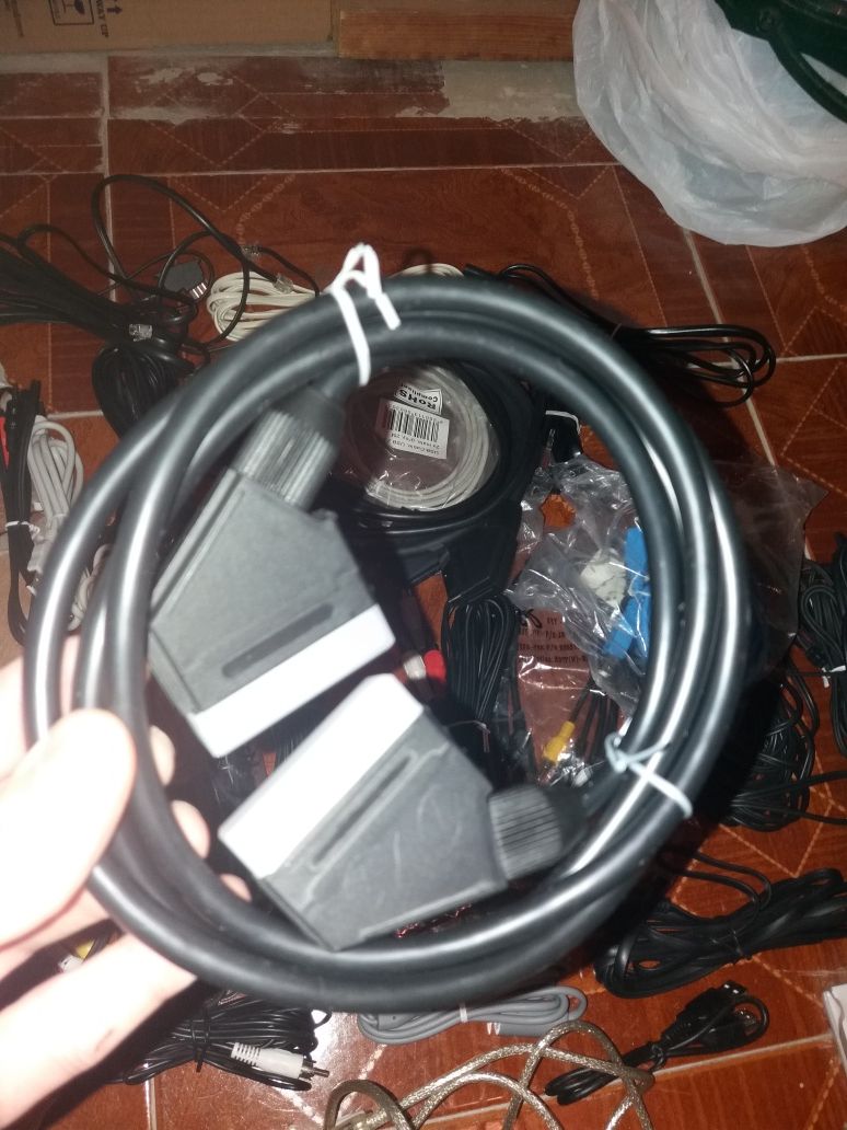 Kable USB, analogowe, cyfrowe