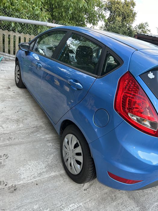 Ford fiesta 2010 rok