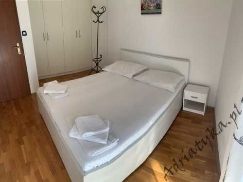 Przy morzu! Chorwacja Podgora 4 apartamenty 2+2 noclegi dla 16 osób