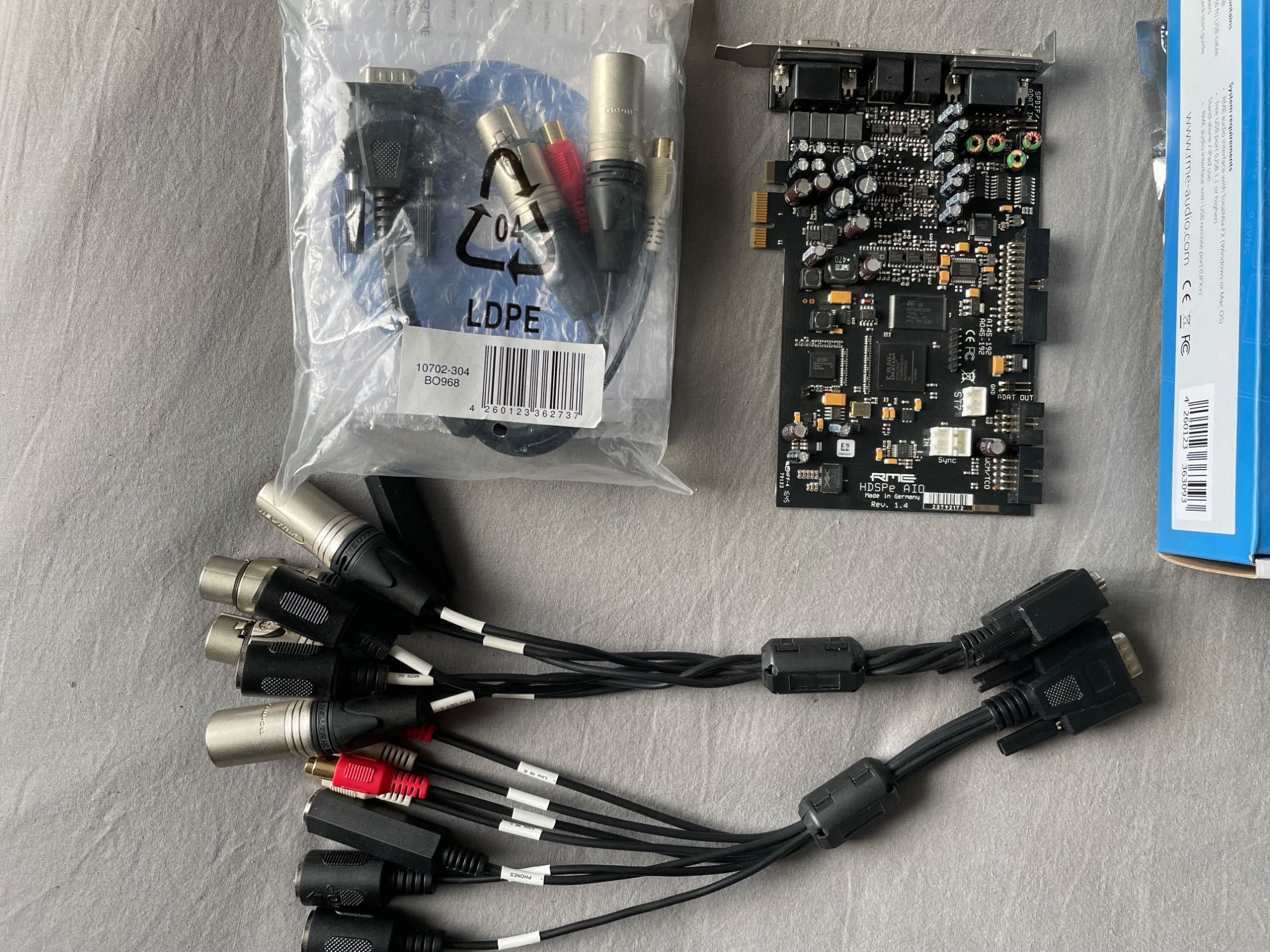 interfejs audio RME HDSPe AIO + RME ARC + breakout XLR