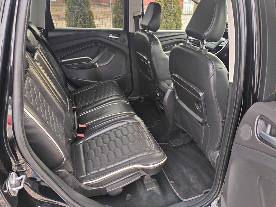 Ford Kuga z 2017 roku 2.0d 150KM Automat 4x4