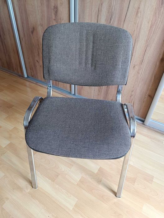 Krzesła biurowe 4 sztuki