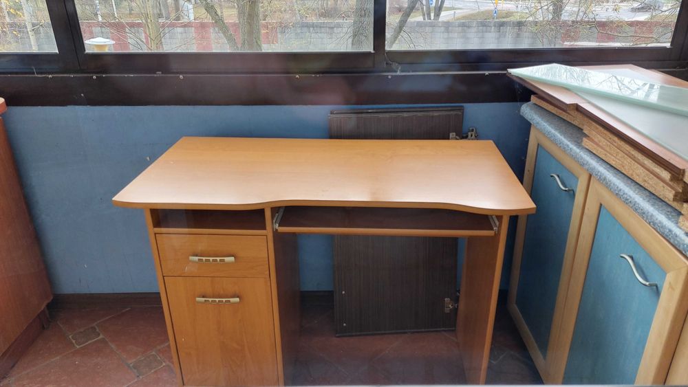 Biurko szkolne oddam za darmo Pruszków