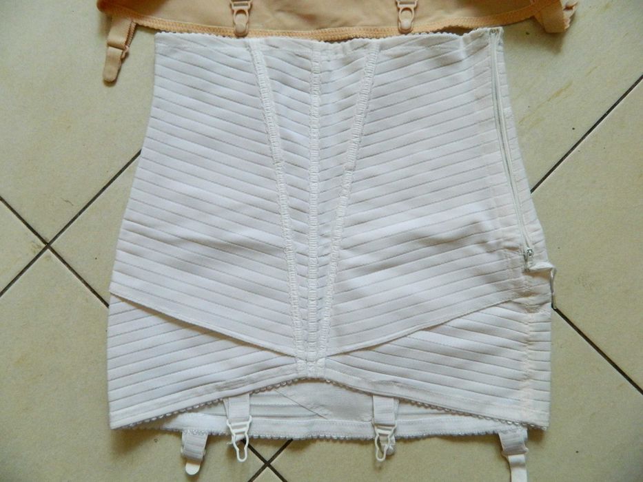 pas/gorset do pończoch z fiszbinami PRL