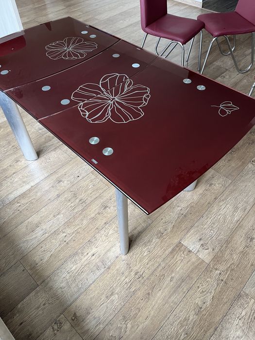 Стол стеклянный раскладной