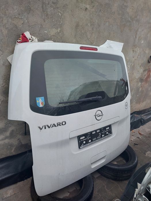 Klapa bagażnika Opel Vivaro Zafira D 2021r.