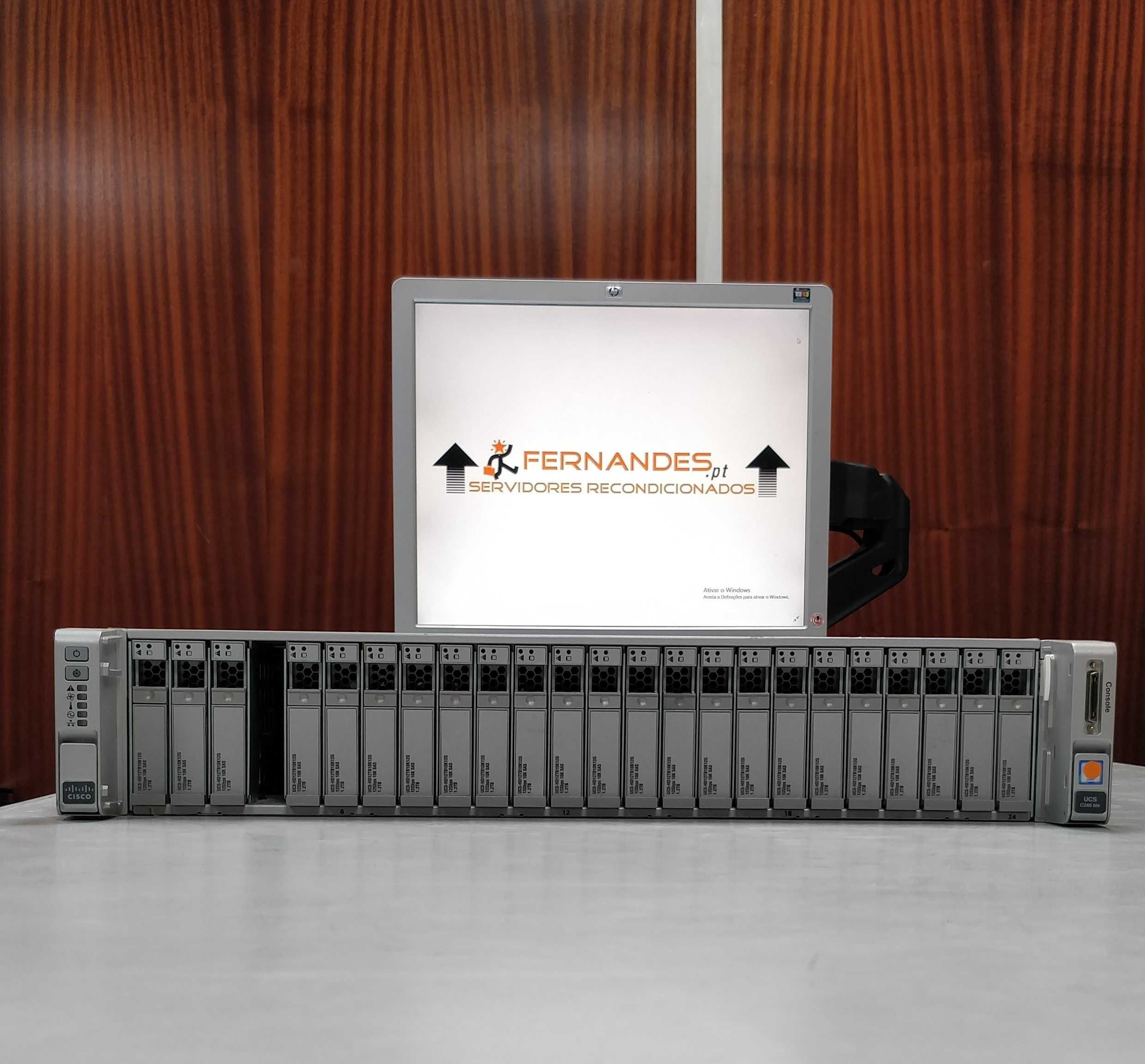 CISCO C240 M4 | 40 vCPUs | 32GB DDR4 |  26 x Discos 2.5" | 2 x 300GB