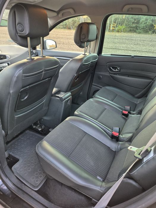 Renault scenic 3 III 1.6 diesel 130km wersja bose manual 6 biegów