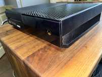 Xbox One (ігрова приставка, консоль)