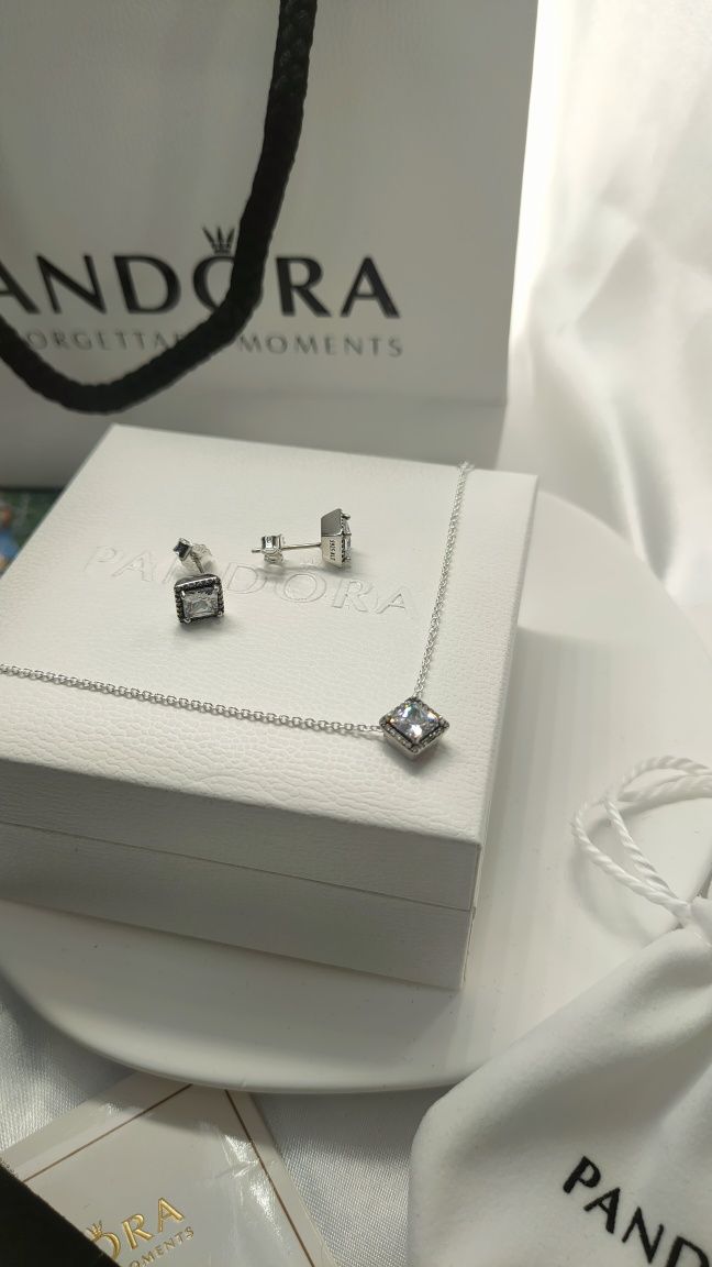 Срібний комплект Pandora (підвіска+ сережки) набір пандора