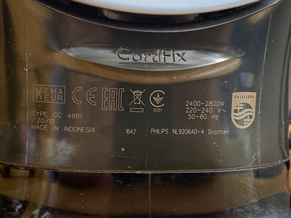 Праска Philips Azur Pro GC4881/20