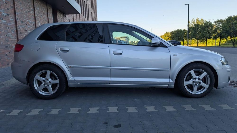A3 sportback / 5 drzwi / alufelgi / diesel / automat / super stan