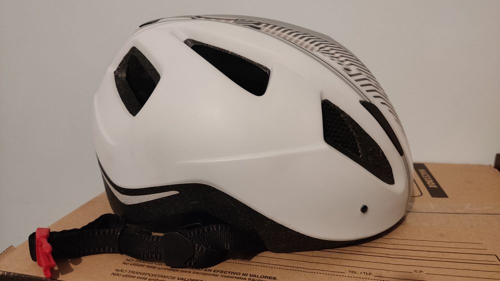 Vendo capacete para andar de bicicleta
