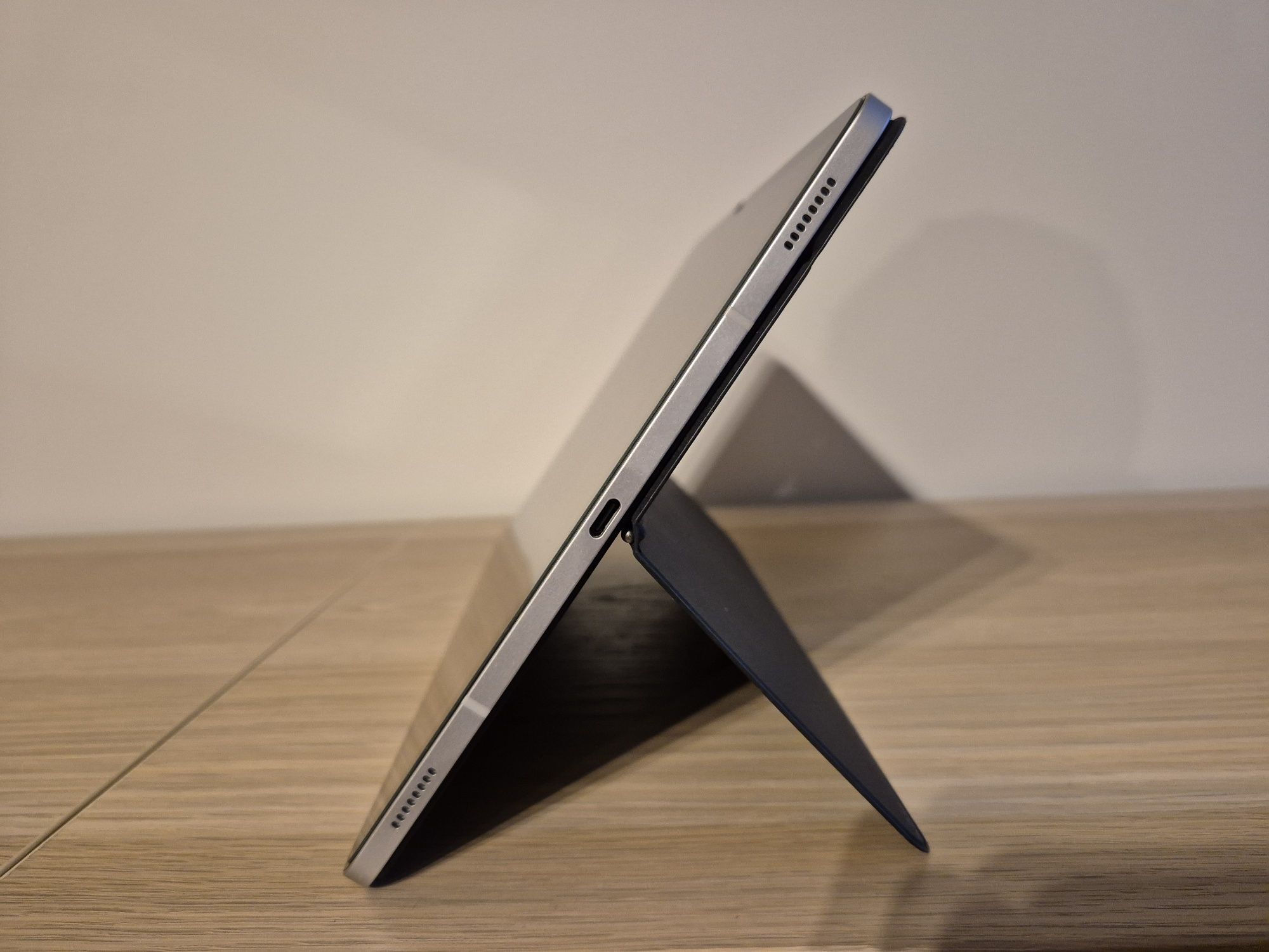 Samsung Tab S8+ plus  + Samsung Book Cover Keyboard