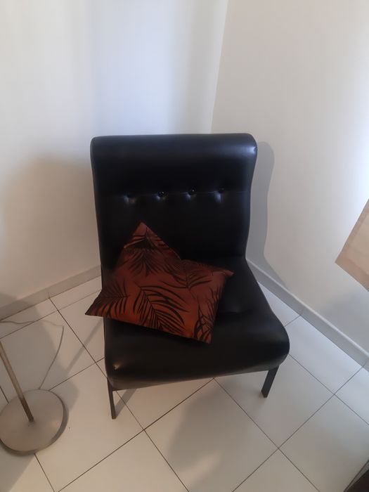 Mobília sala(3 aparadores) + sofá + poltrona