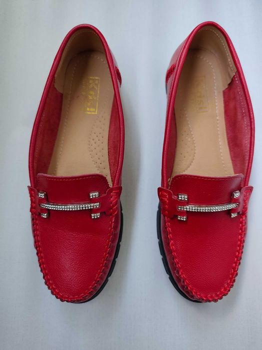 Продам мокасіни жіночі