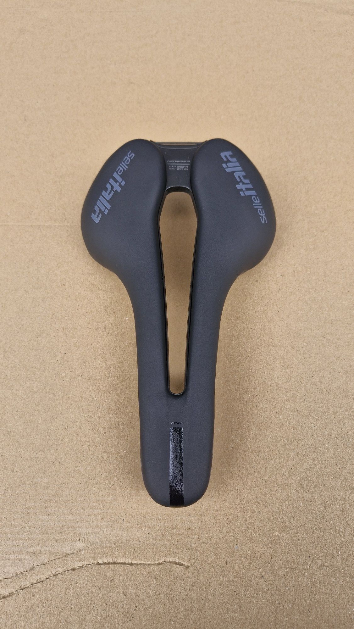 Сидіння Selle Italia Flite Boost Superflow Carbon 145 мм,сідло,сідушка