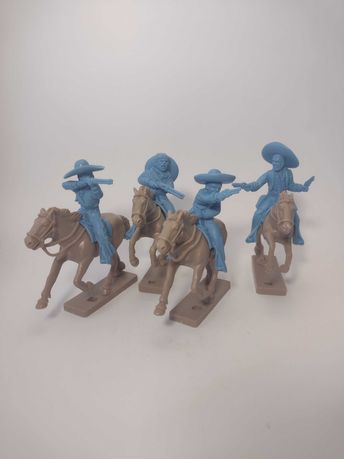 Мексиканские бандиты (конные) 1/30 (60мм) 8шт. Weston Toys