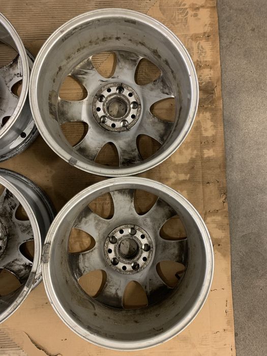 Титани диски R18 5x130