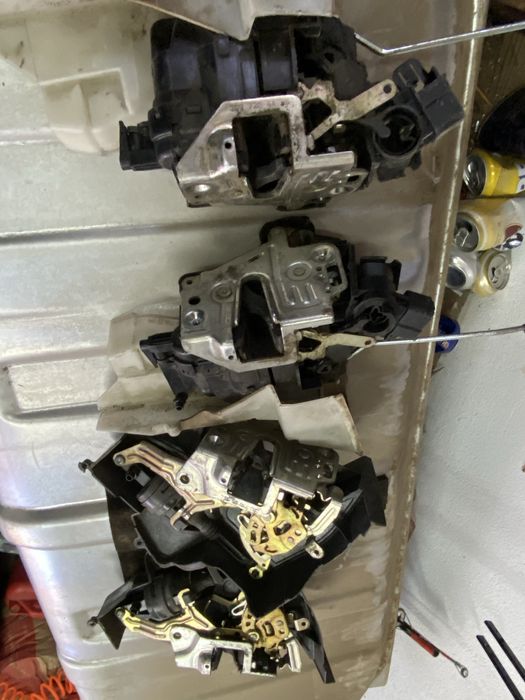 Замки дверей w210 рест