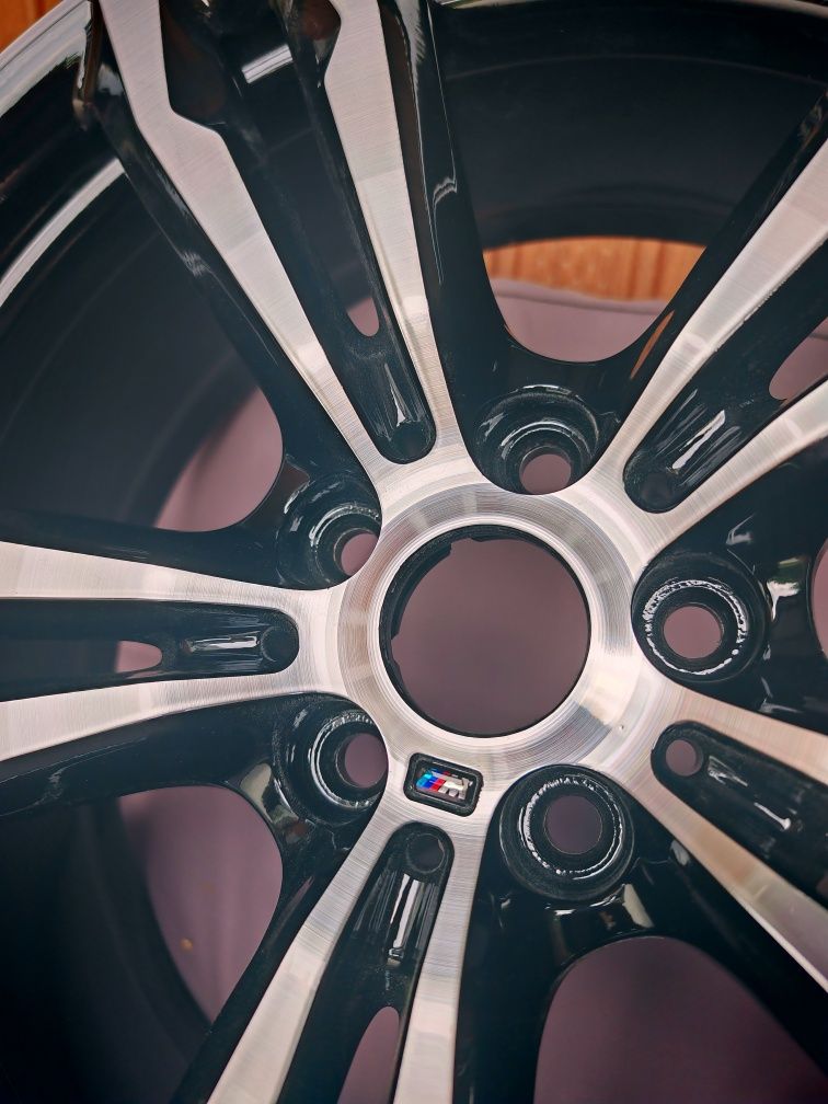 19 BMW m-pakiet individual oryginał performance x1 X2 x3 x4