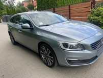 Volvo V60 2.0 D4 Momentum automat