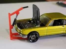 Zestaw akcesoriów do modeli HotWheels 1/64