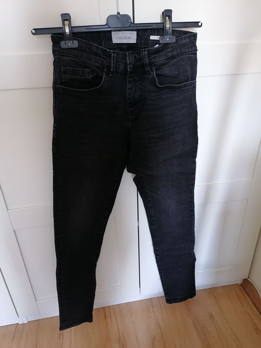 Spodnie dżinsowe młodzieżowe Pull and bear