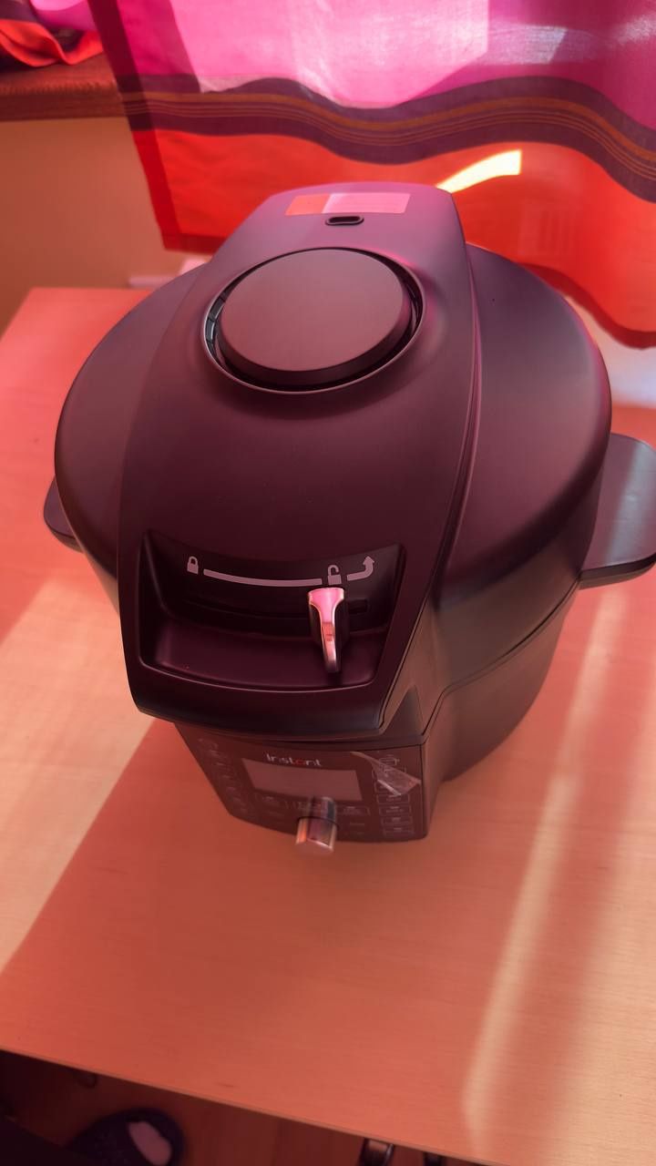 Instant Duo Crisp Ultimate Lid Air Fryer multicooker