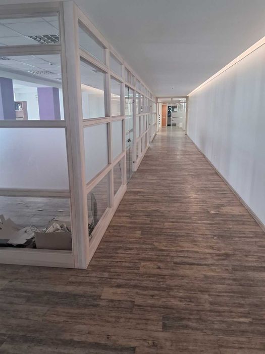 офис в центре с землей