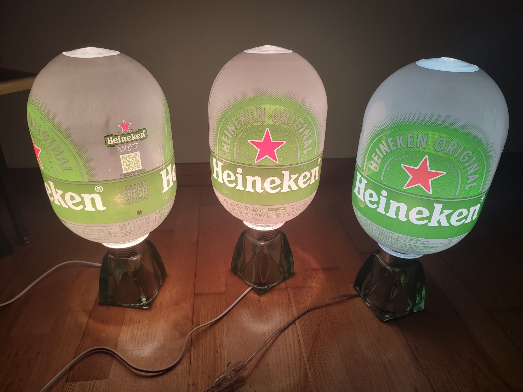 Candeeiros/ reclamos cerveja Heineken