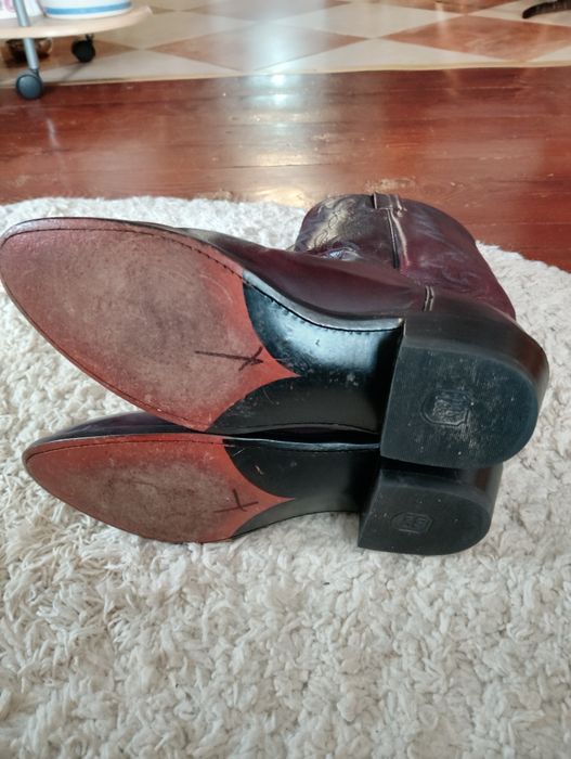 Кожаные сапоги  зроблено в Мексиці 41 розміру  41 розмір