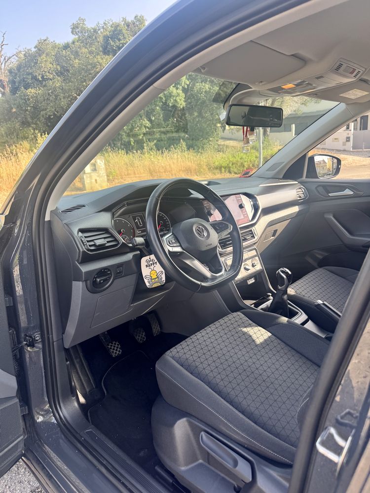 VW T Cross 1.0  impecavel com 58000 km
